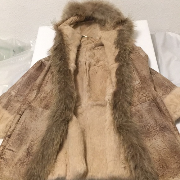 CEDRICS LEATHER RABBIT FUR COAT - Picture 5 of 8
